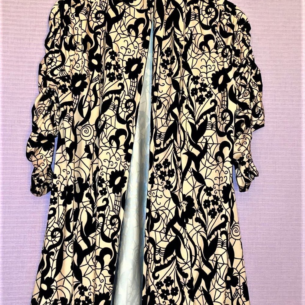 New Without Tags Lily by Firmiana Silk Like KIMONO Absolutely Gorgeous! - Picture 4 of 10